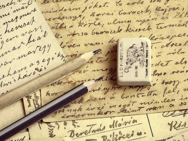 Instruments d'écriture.